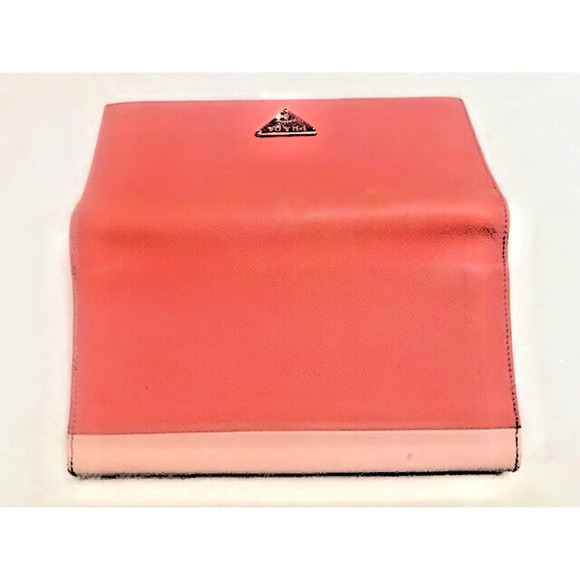 Authentic Prada Saffiano Leather Bifold Long Light Pink 2 tone Wallet w/snaps - Picture 8 of 15